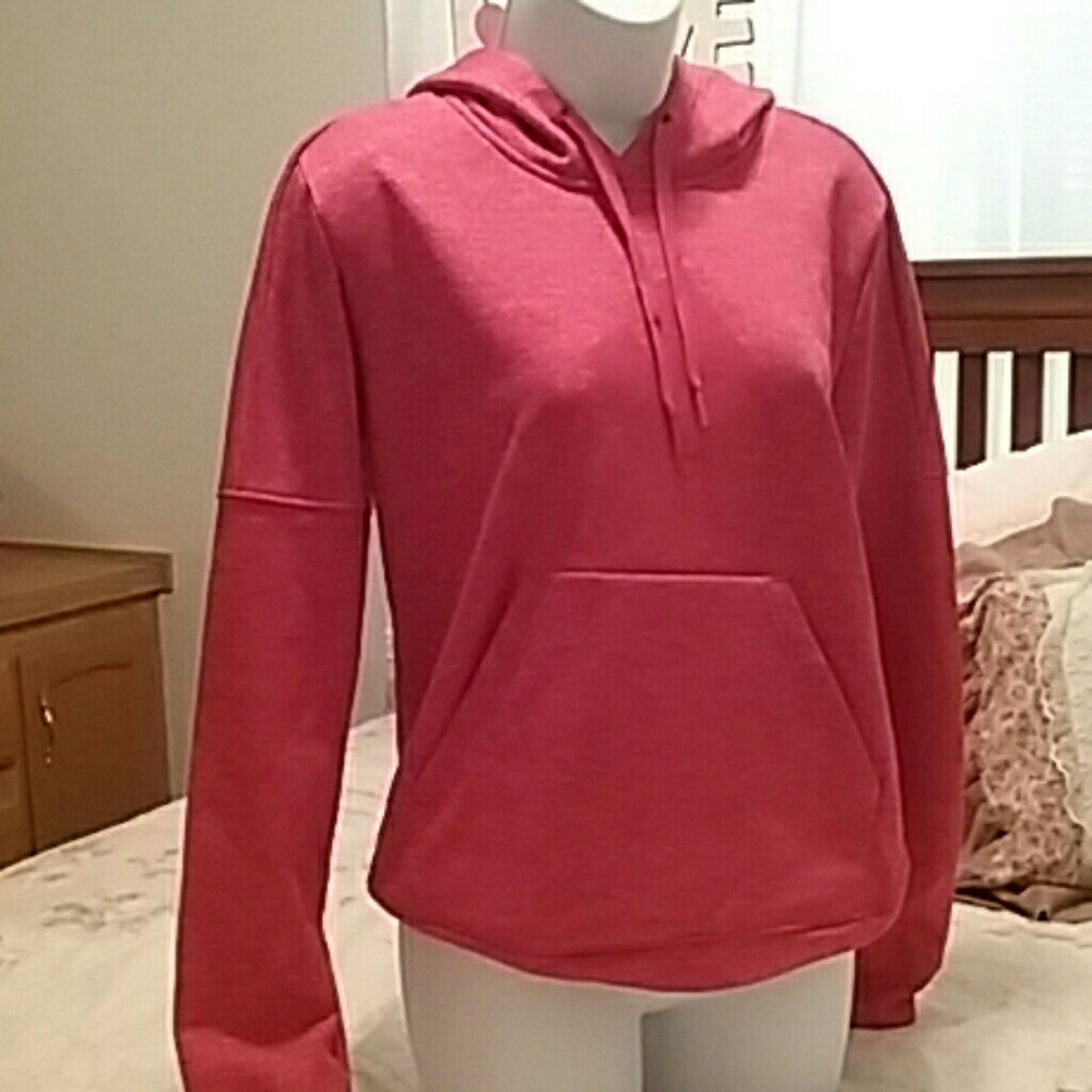 Adidias sweatshirt